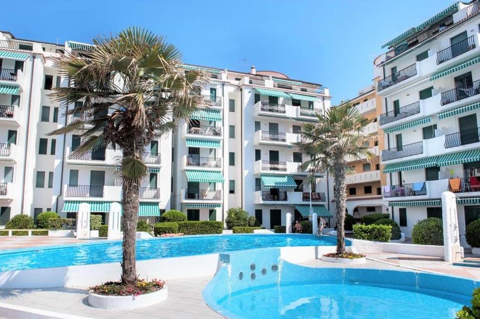 El Palmar Fronte Mare Apartamento Lido di Jesolo Exterior foto