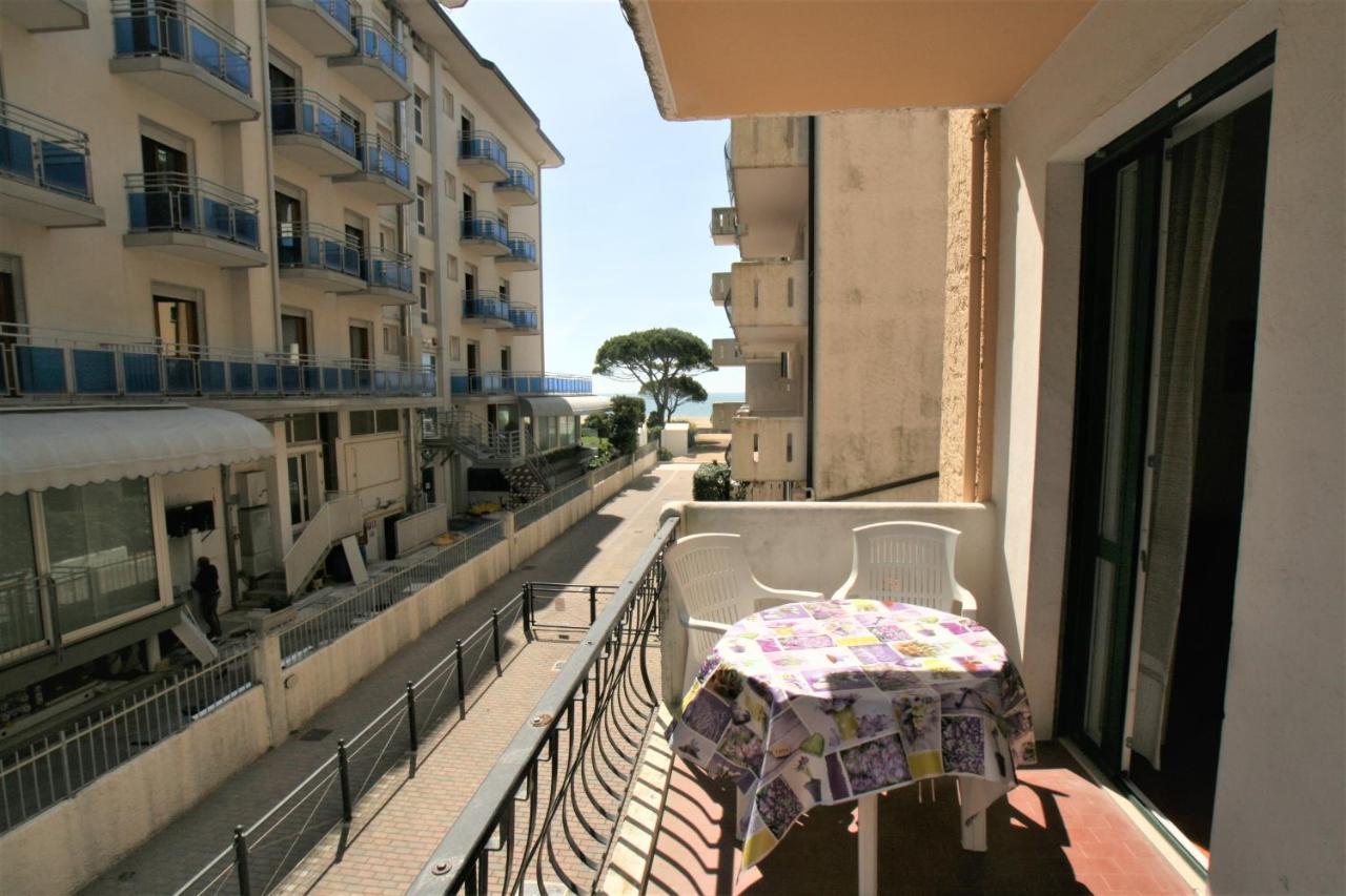 El Palmar Fronte Mare Apartamento Lido di Jesolo Exterior foto